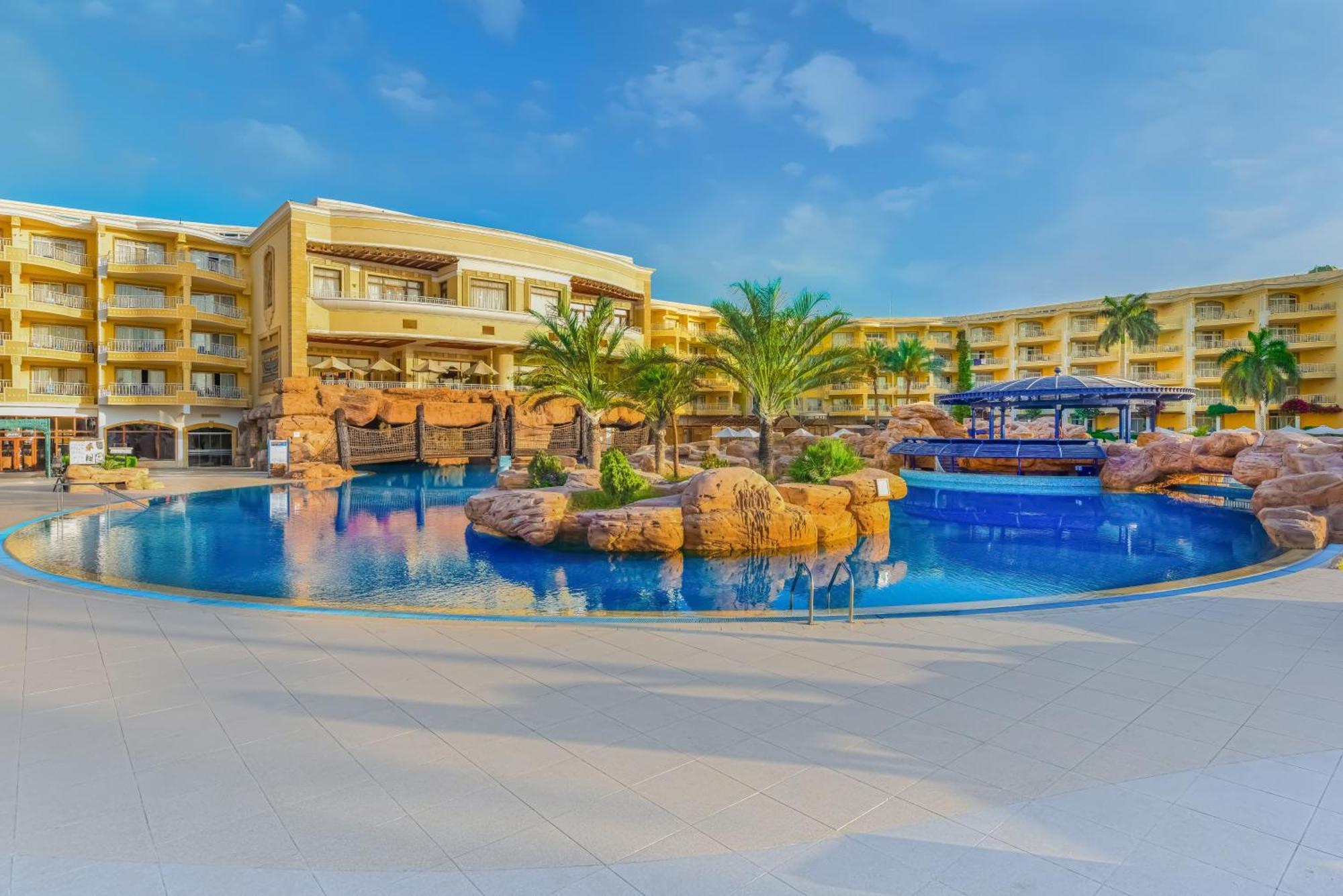 Palm Royale Resort - Soma Bay Exterior photo